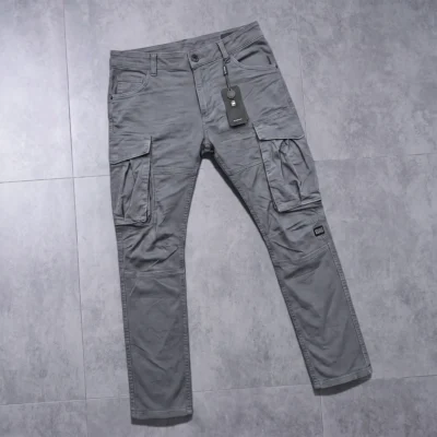 Stylish Kaizer Cotton Fabric 6 Pocket Cargo Pant (Light Grey)