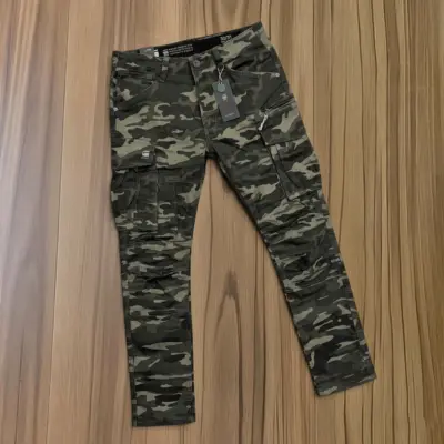 Stylish Kaizer Cotton Fabric 6 Pocket Cargo Pant