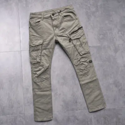 Stylish Kaizer Cotton Fabric 6 Pocket Cargo Pant